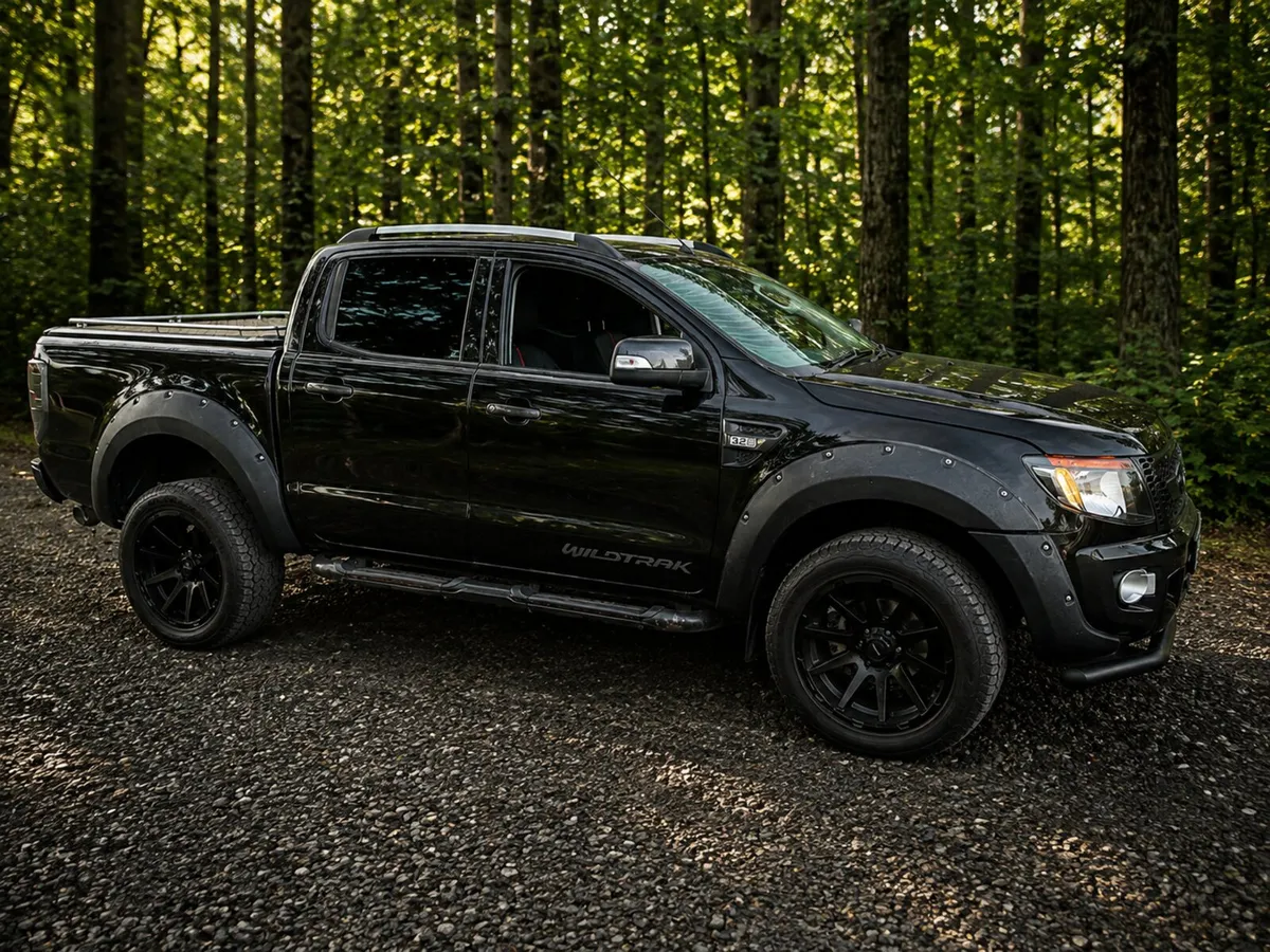 141 FORD RANGER 3.2 WILDTRACK - NEW CVRT - - Image 4