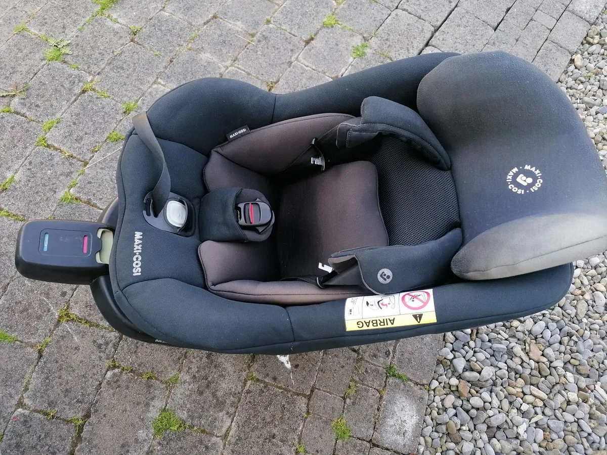 MAXI COSI CAR SEAT - Image 1