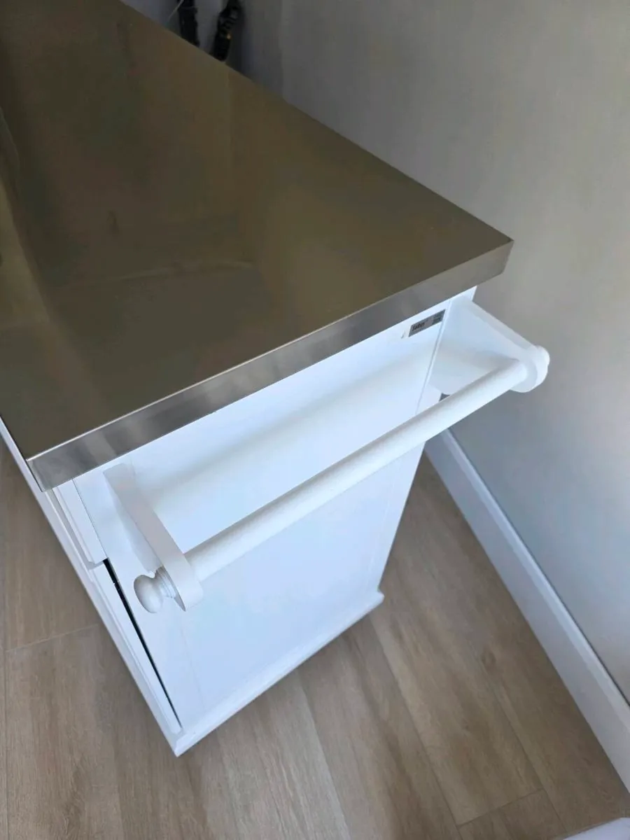 Kitchen island - Image 4