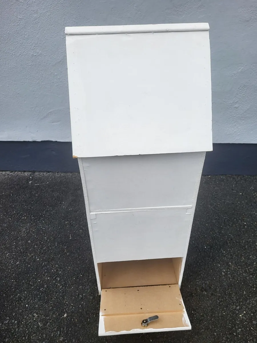 Wedding Card Postbox with Secure Lock for Sale - Image 3