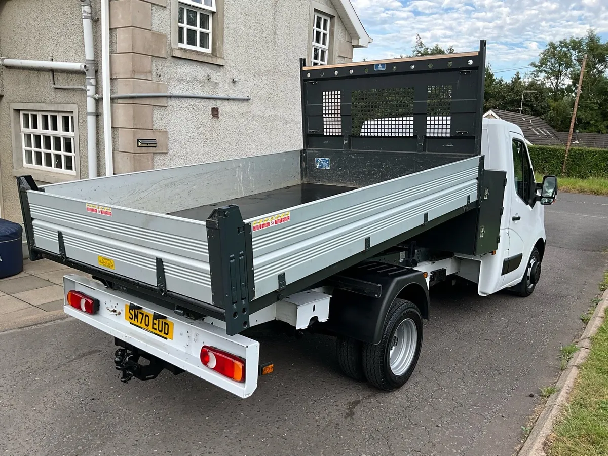 2020 Nissan NV400 Acenta 2.3 DCI Tipper - Image 4