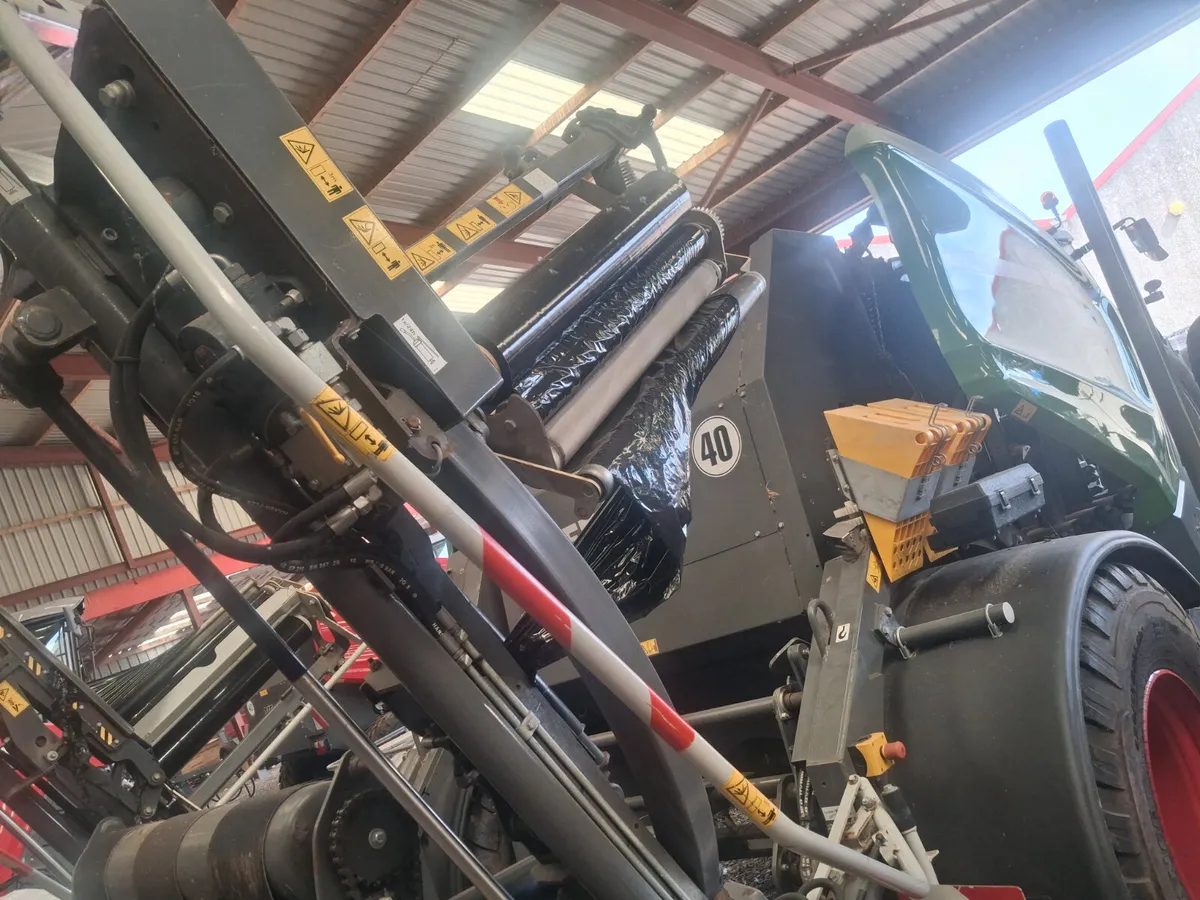 Round baler - Image 3