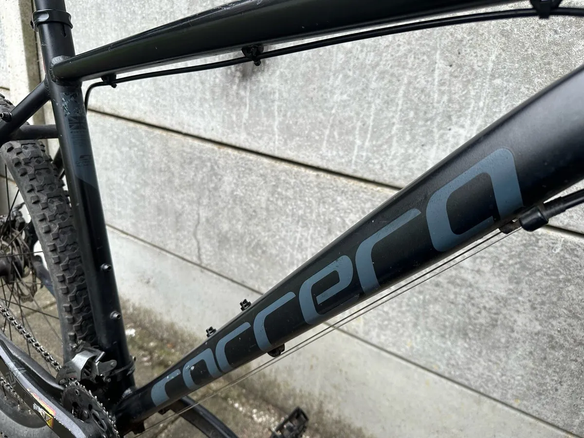 Carrera Vengeance Mountain Bike - Image 3
