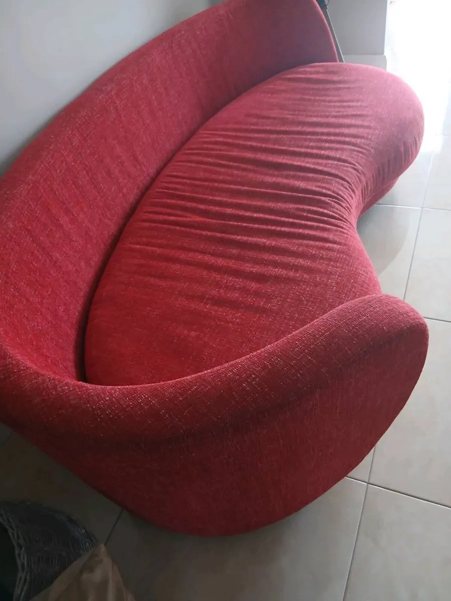 ♡♡Red fabric couch♡♡ - Image 3