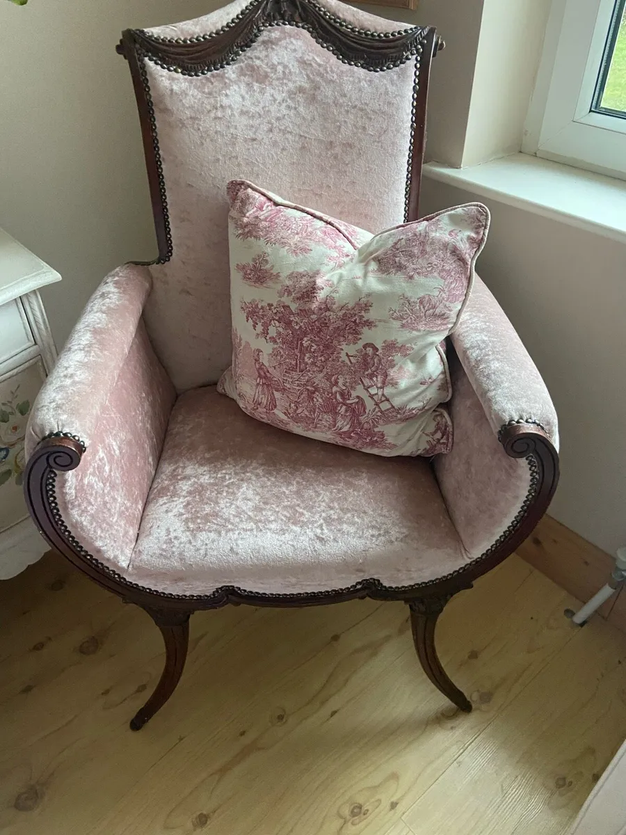 Stunning French country chair - Image 1