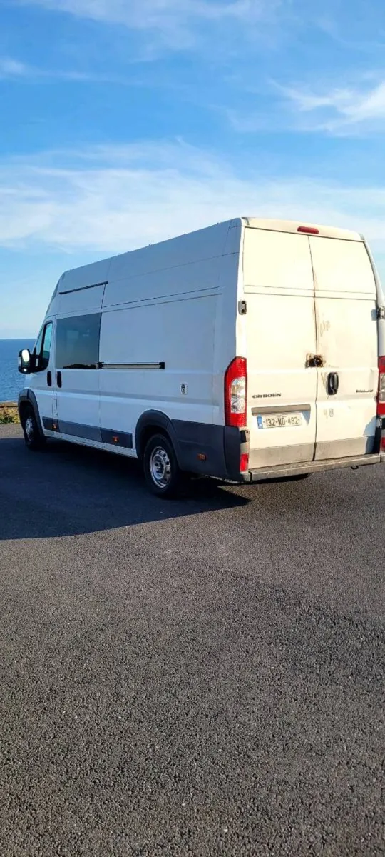 Camper - Day Van - Race Van - Image 2