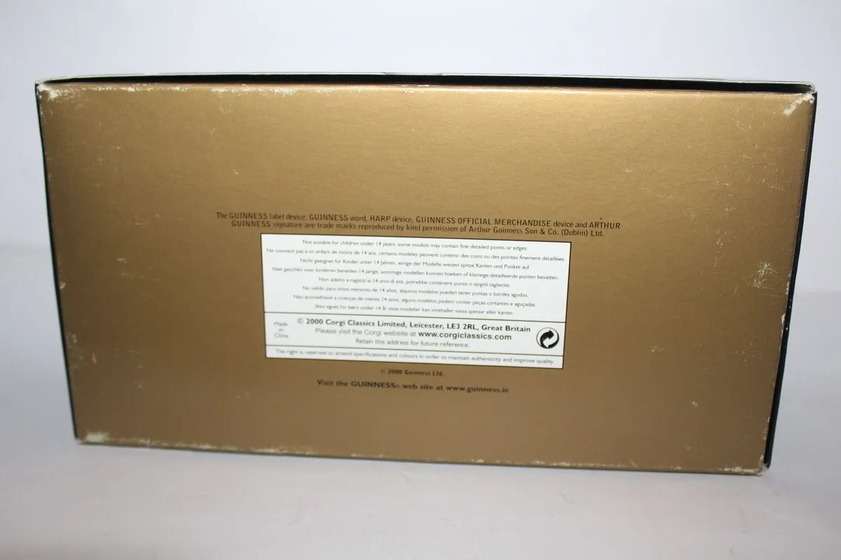 Corgi Guinness Bedford TK Box Van -Limited Edition - Image 3
