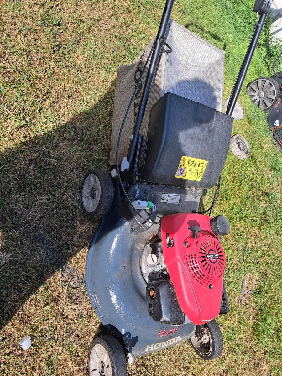 Lawnmower - Image 3