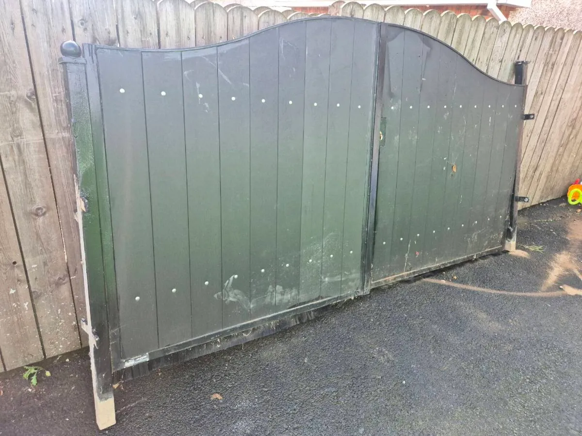 Driveway gates - Image 2