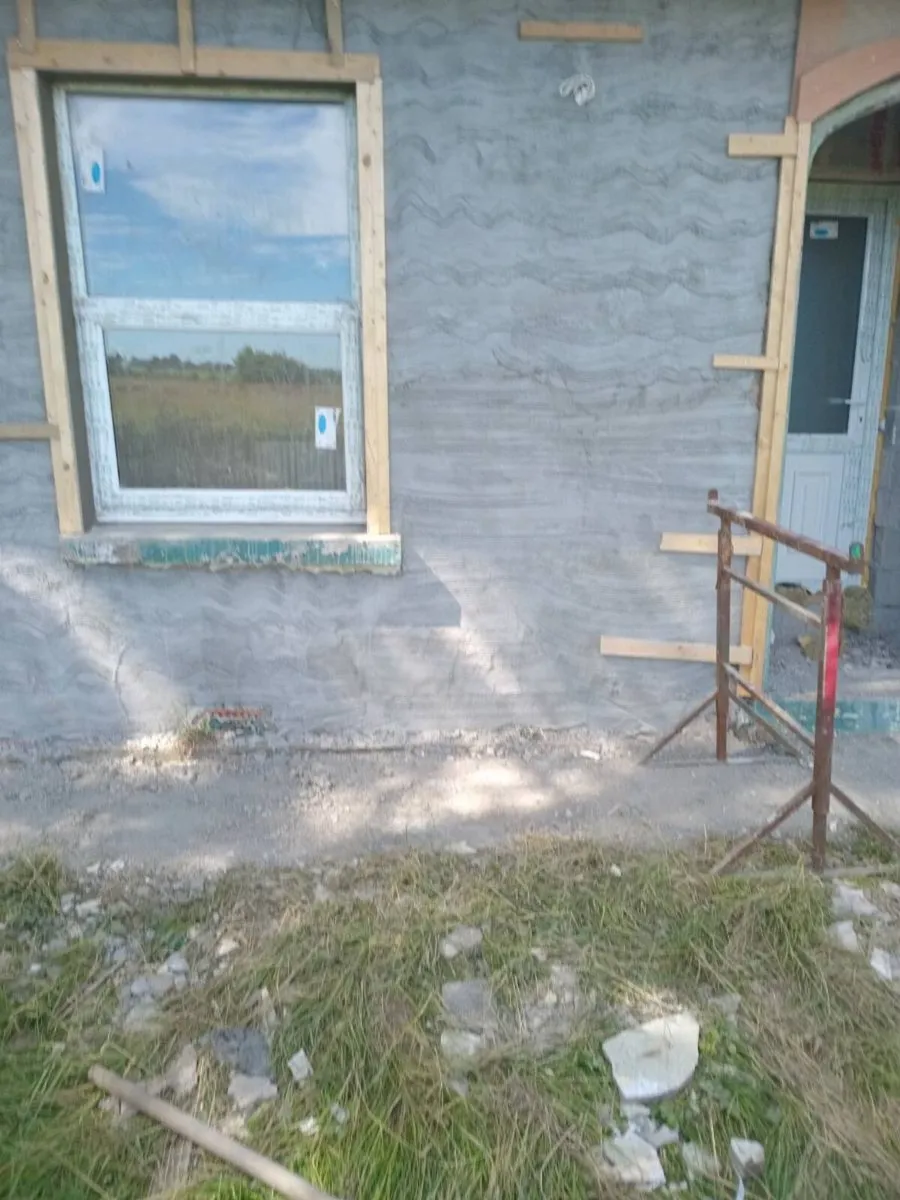 Plasterer - Image 2