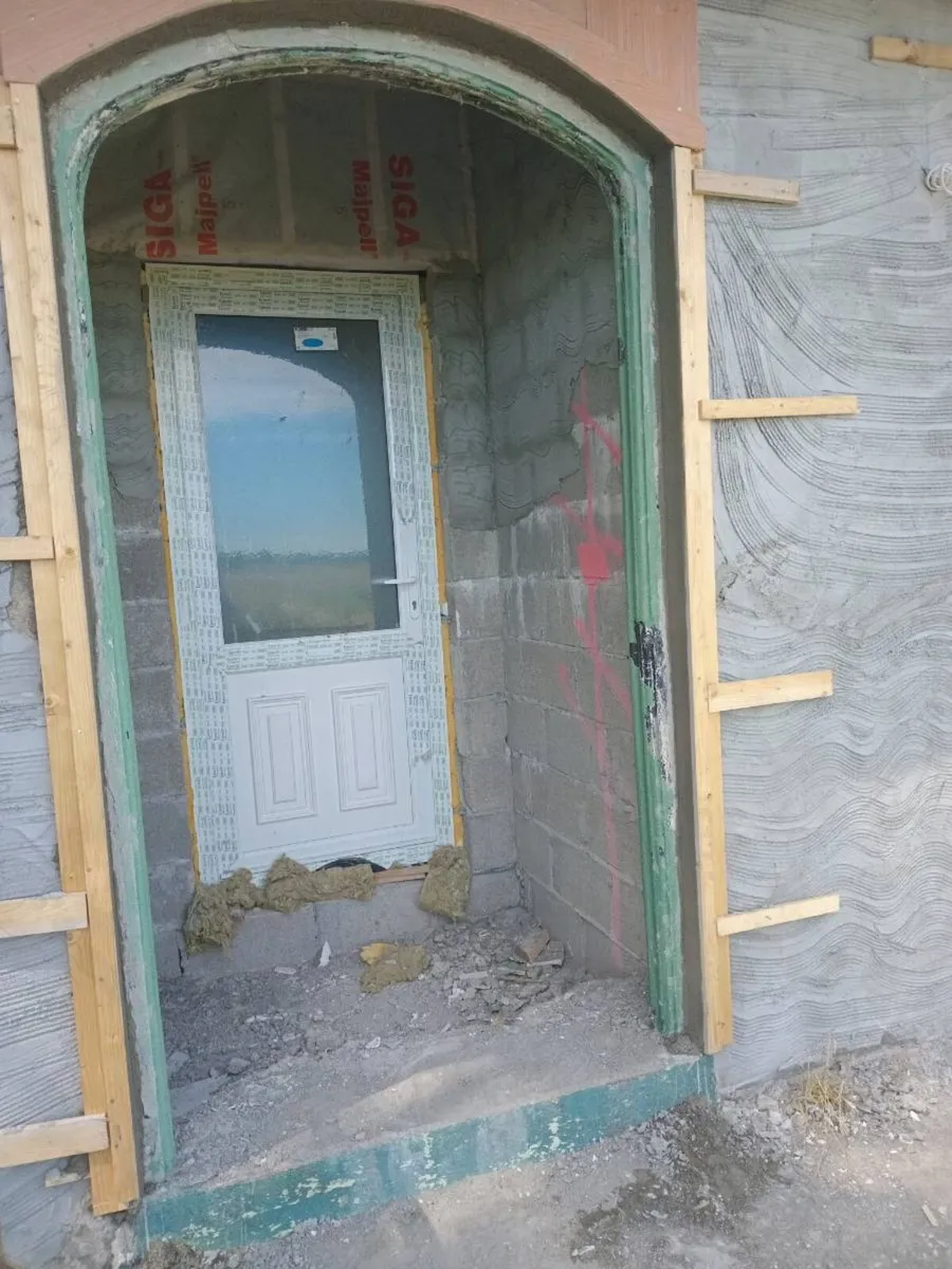 Plasterer - Image 3