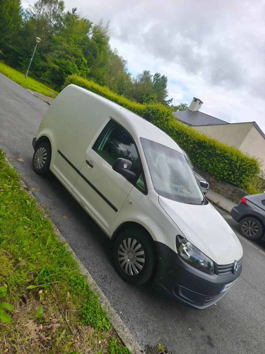 Volkswagen Caddy 2014 - Image 3