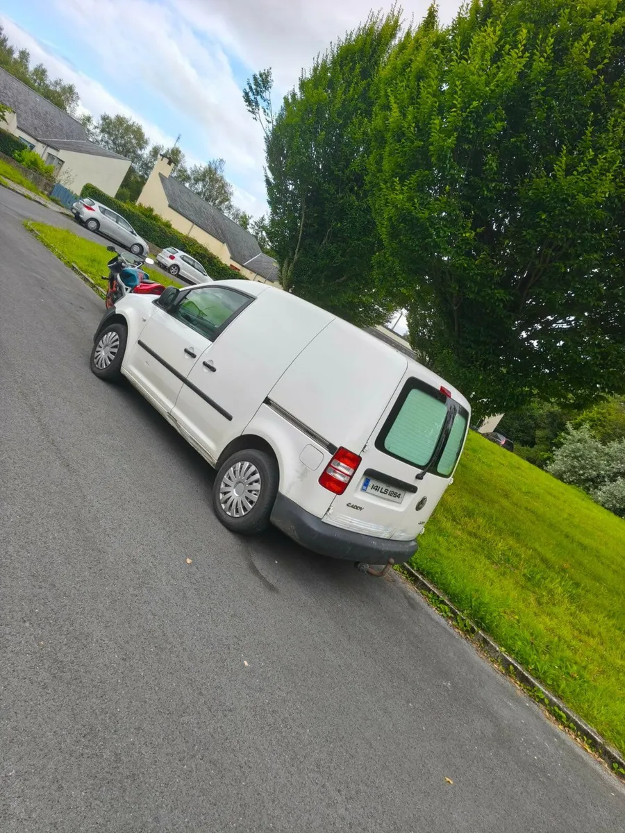 Volkswagen Caddy 2014 - Image 4