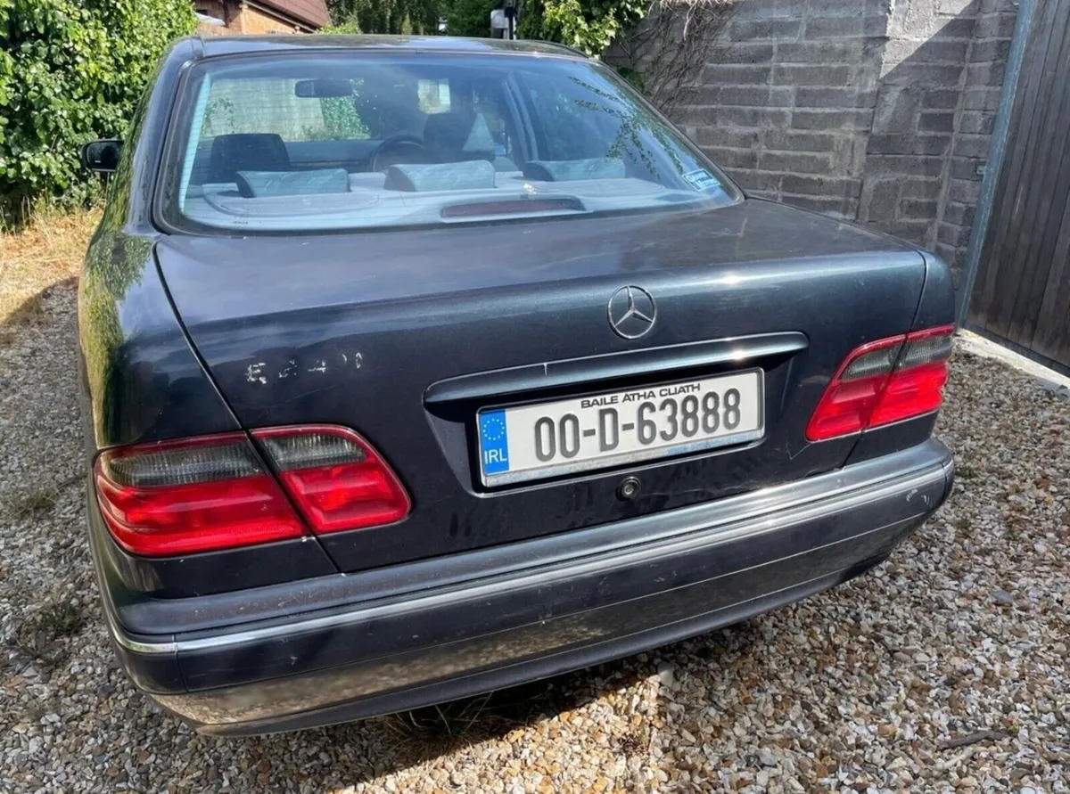 Mercedes E240 V6 NCT 8/27 only 98.000 miles - Image 3