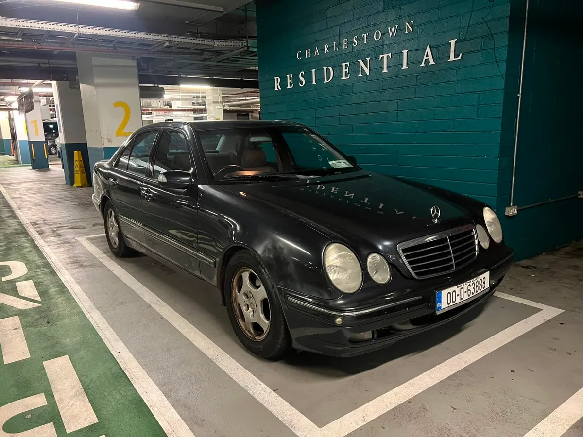 Mercedes E240 V6 NCT 8/27 only 98.000 miles - Image 4