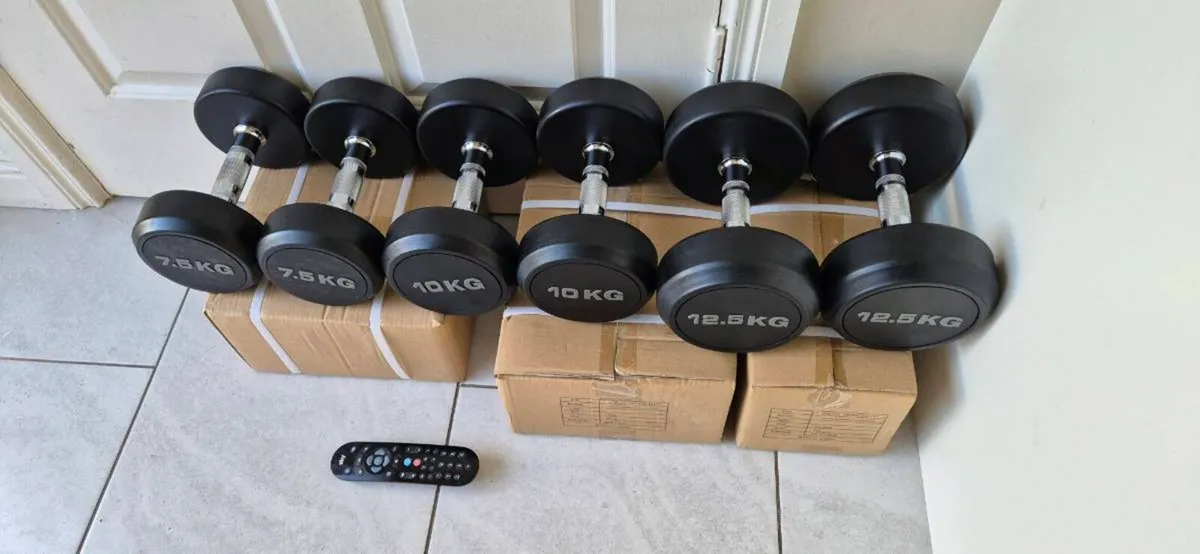 2xbrand sets of dumbbells - Image 1