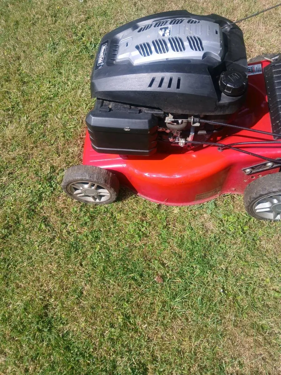 Mountfield  RM 45 Self Drive Lawnmower - Image 4