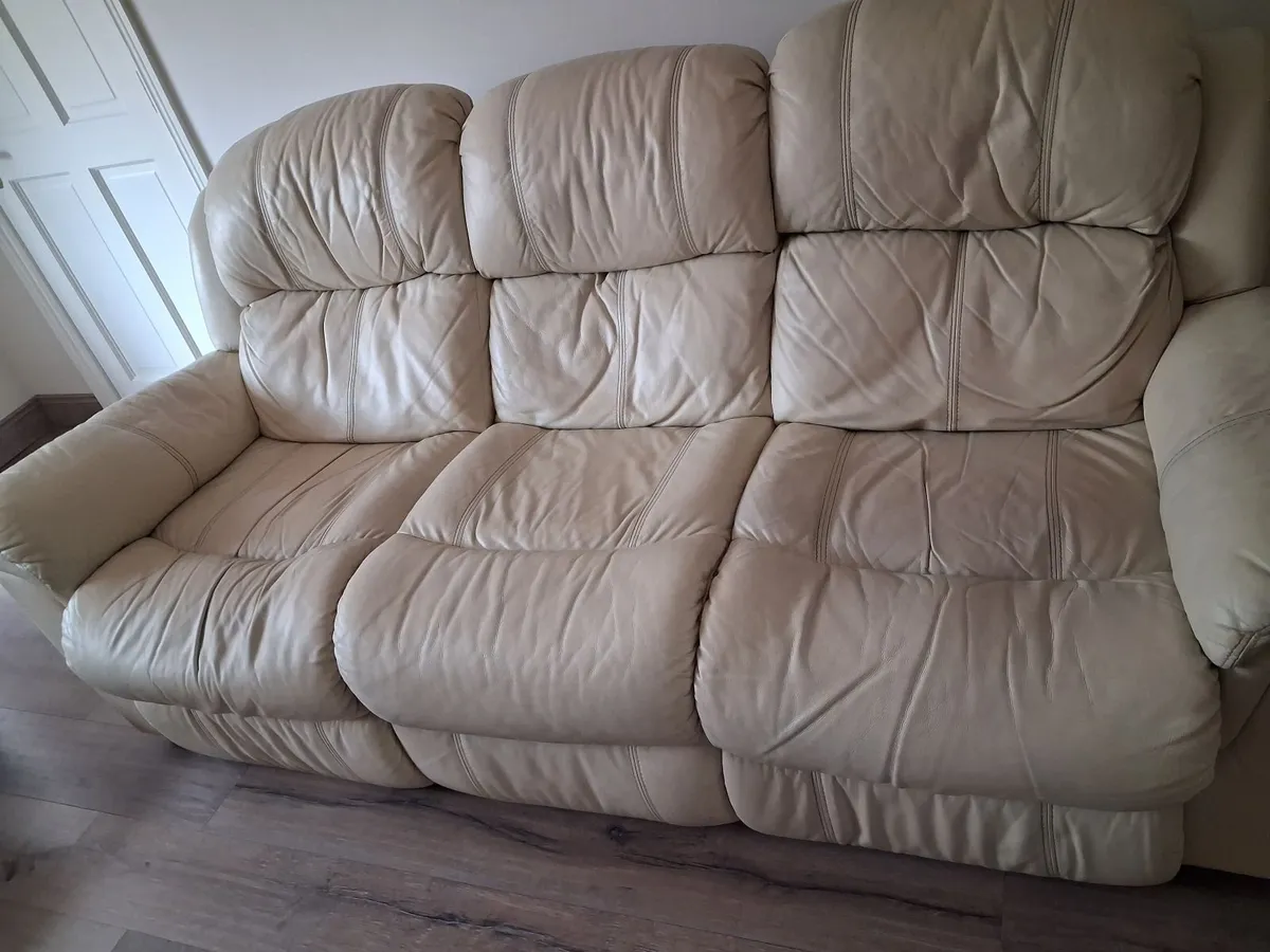 Sofa - Image 3