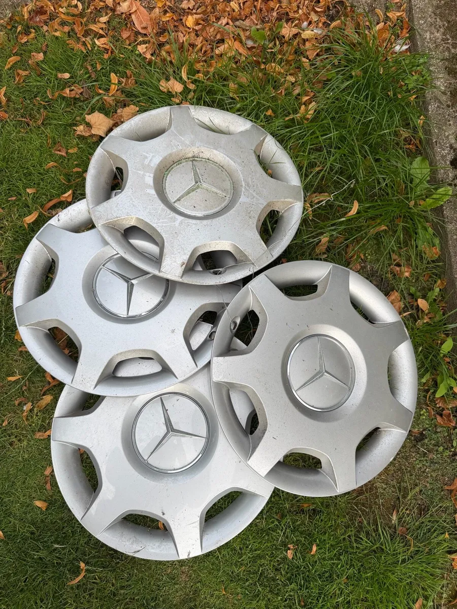 Mercedes 16 inch Hubcaps - Image 1
