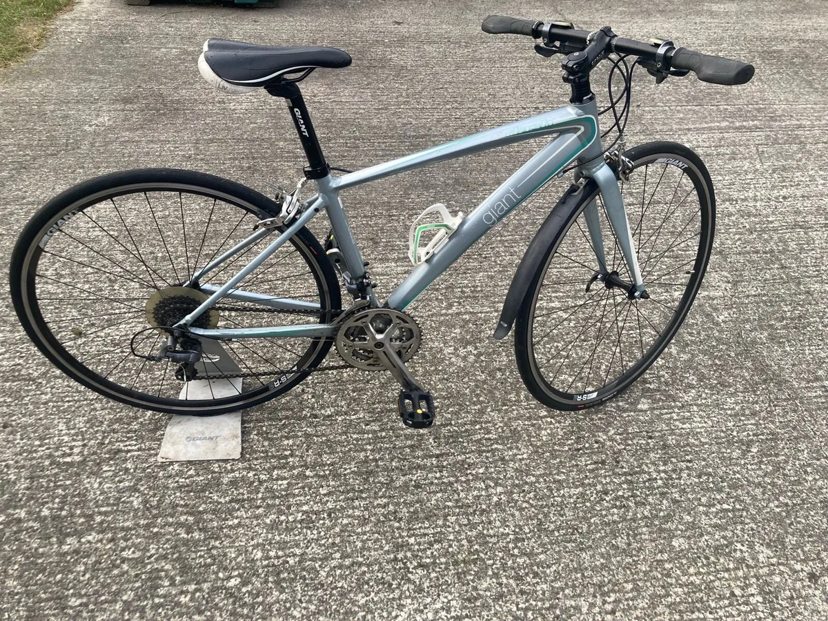 Giant Dash Ladies Bicycle - Image 2