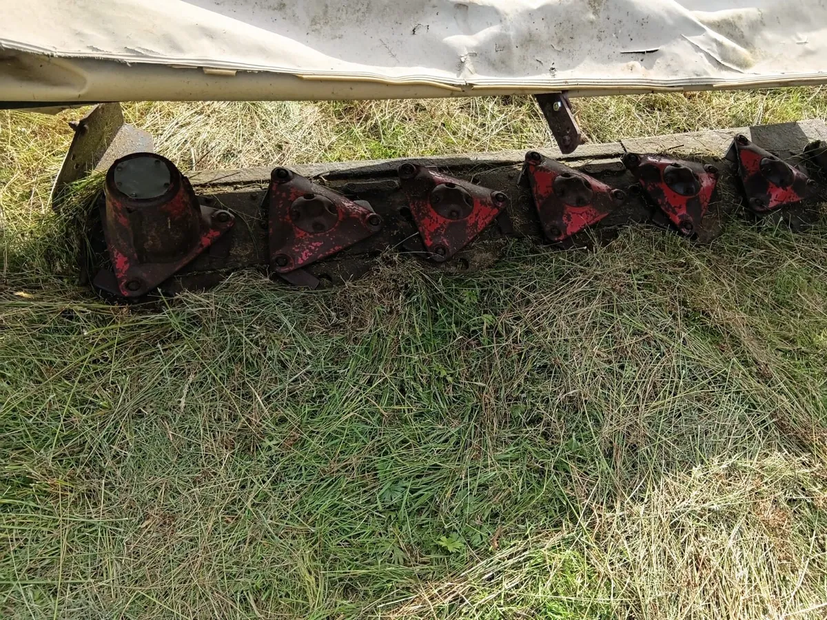 Vicon disc mower - Image 4