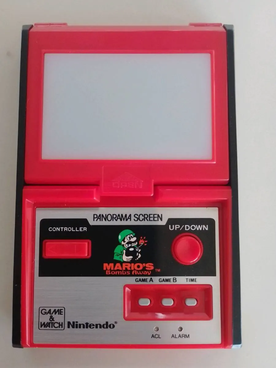 1983 Nintendo bombs away with box - Image 2