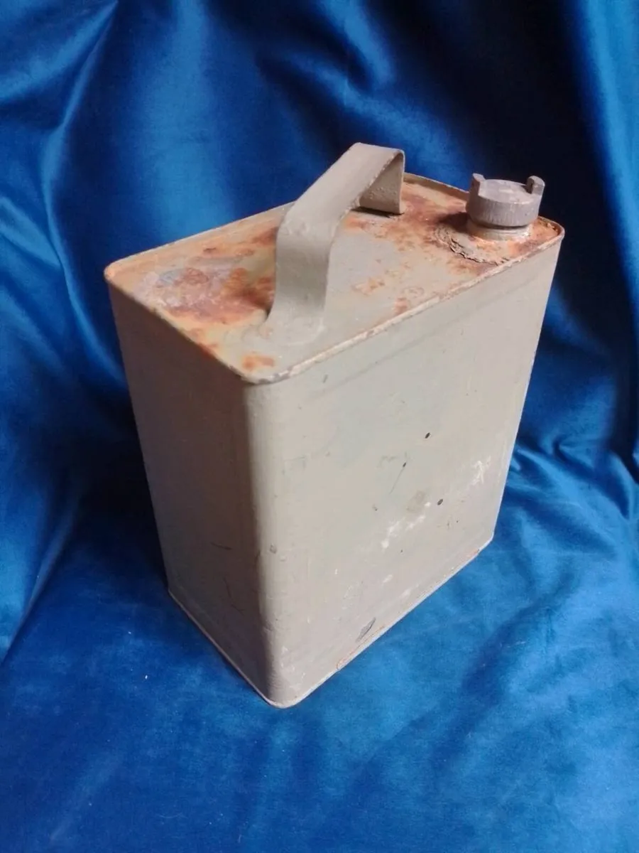 Can post 1943 GSW army fuel jerry can - Image 4
