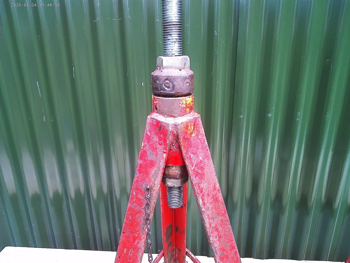 Axle Stands - Image 3