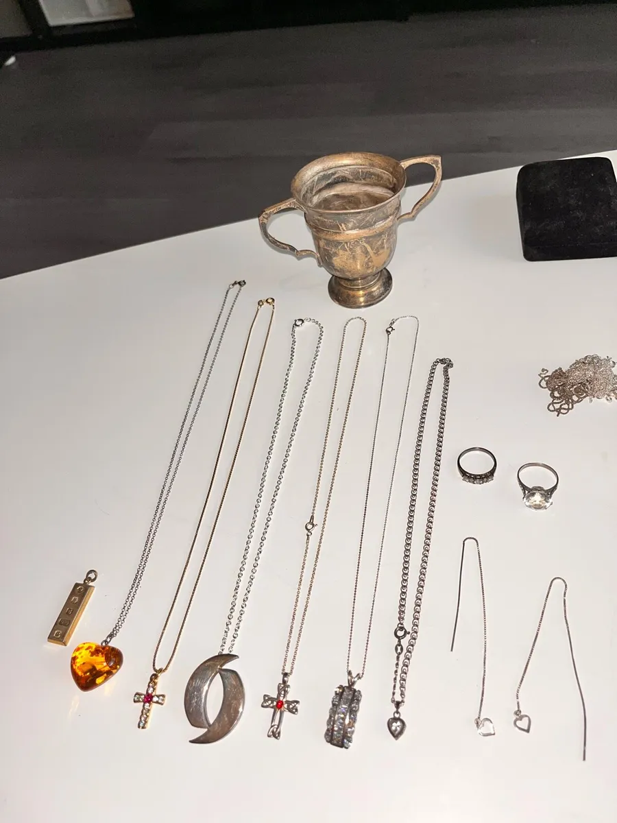 Silver jewellery - Image 1