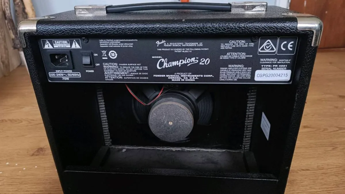 Fender Champion 20 - Image 3