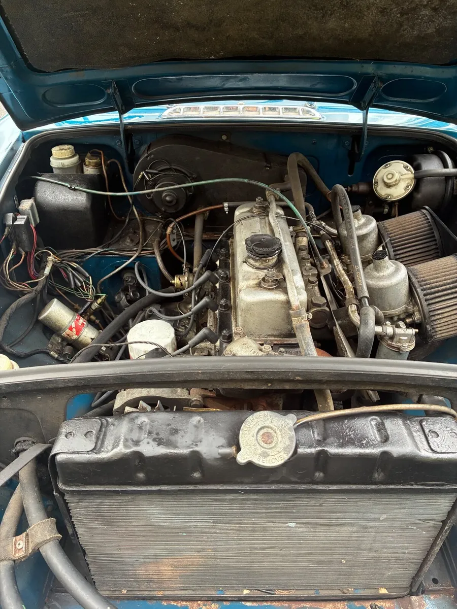 MG MGB 1973 - Image 4