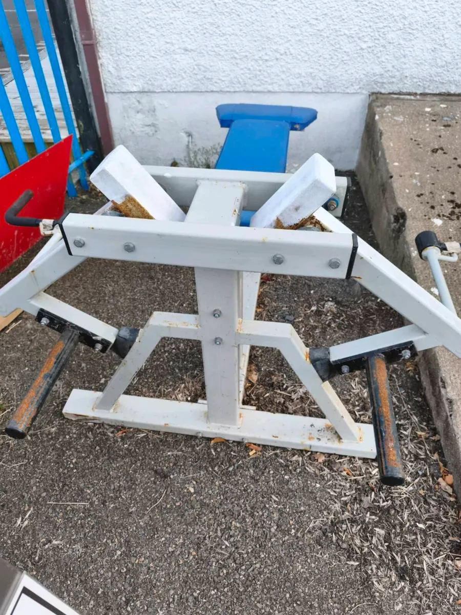 Chest fly machine - Image 3