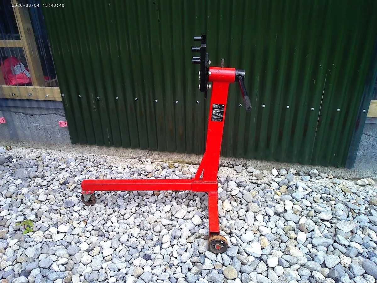 Engine Stand - Image 2