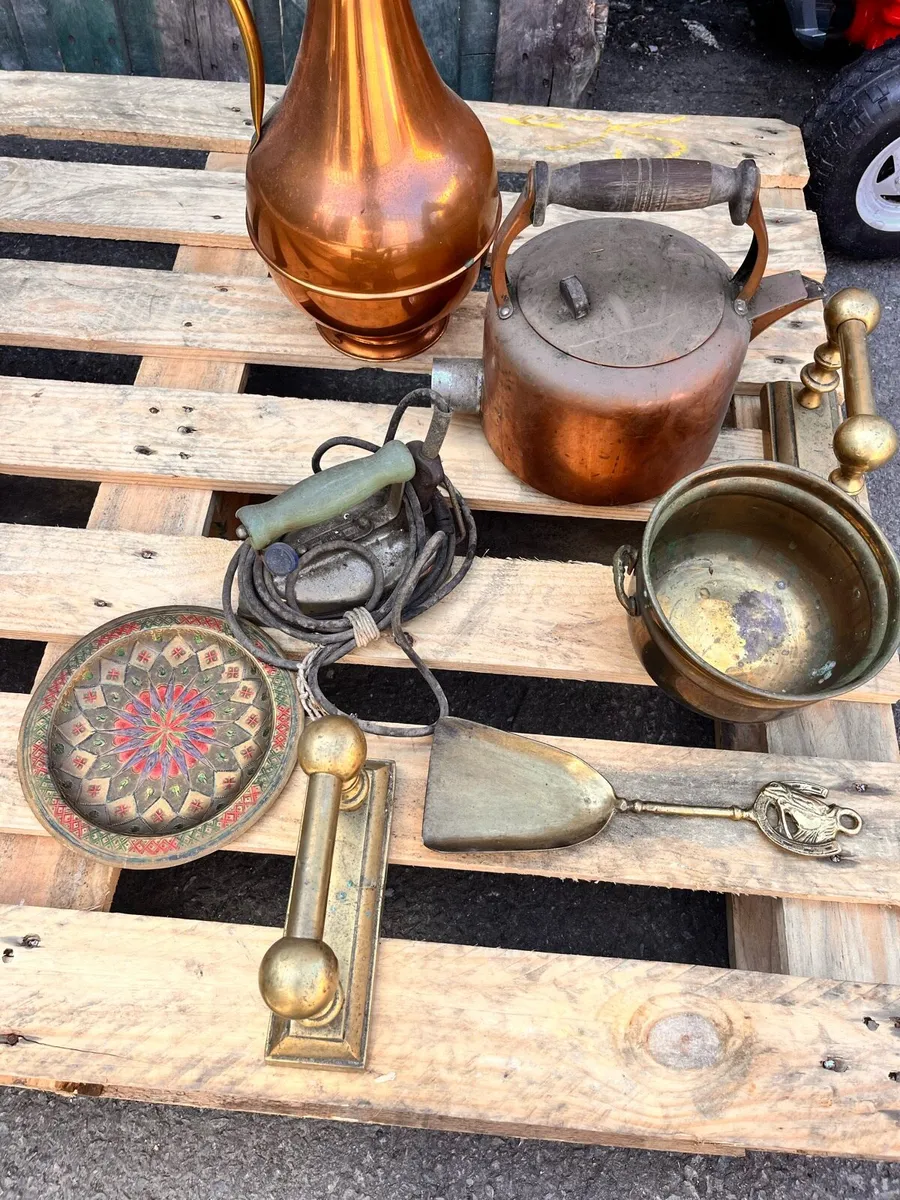Old different - Image 1