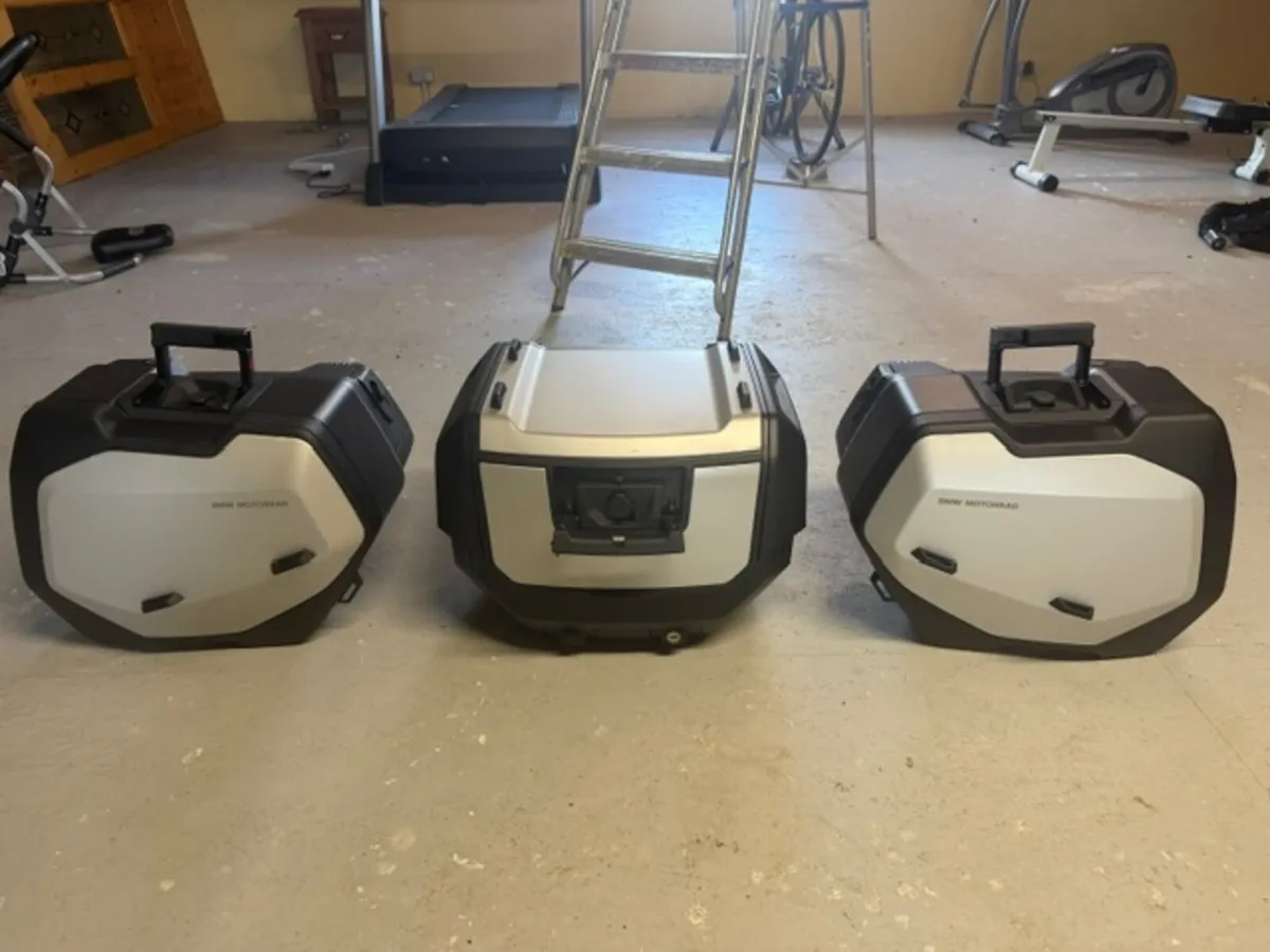 motorcycle panniers
