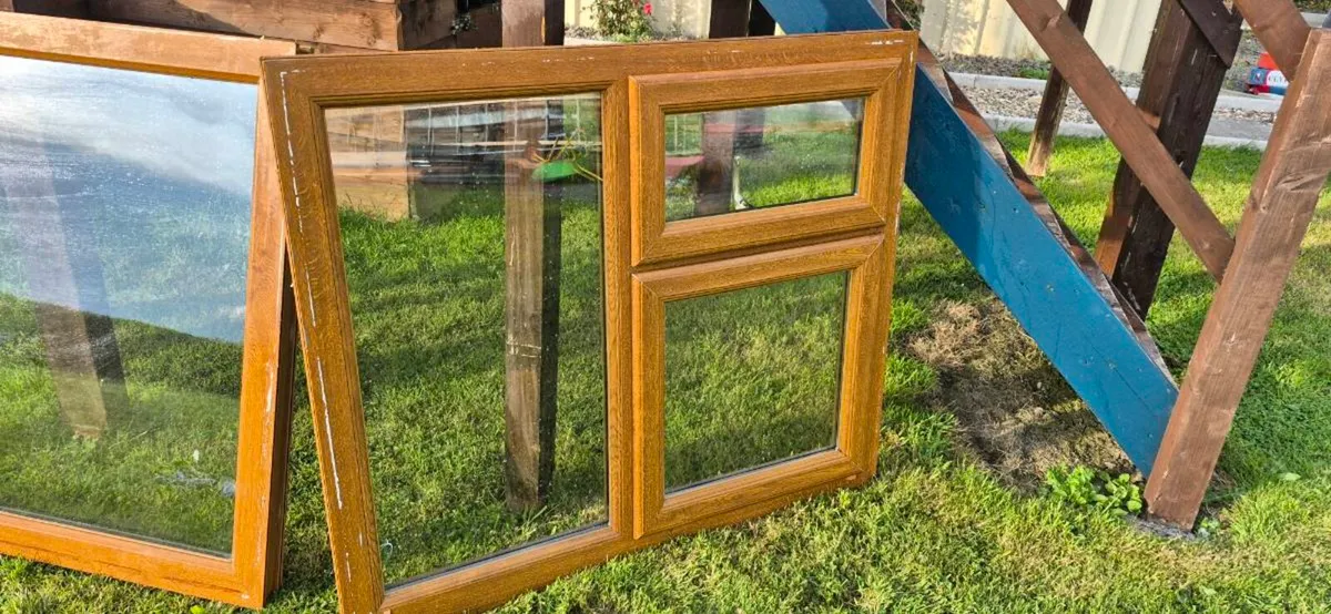 Windows and door - Image 2