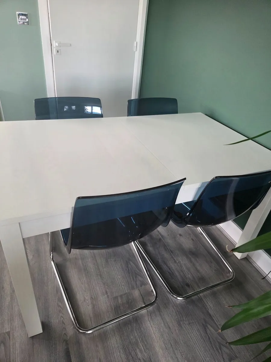 Chairs and Table - Image 4