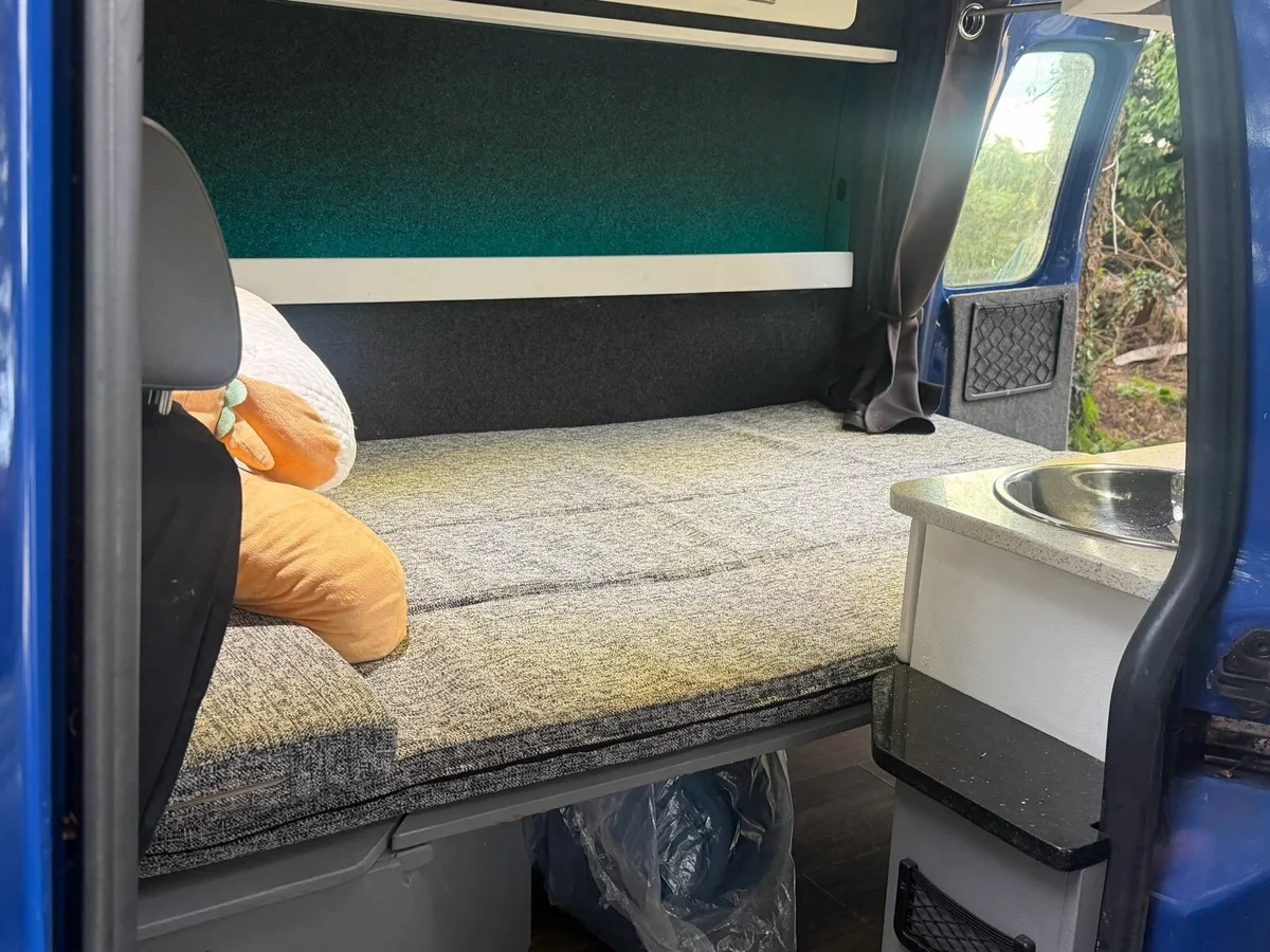 camper - Image 2