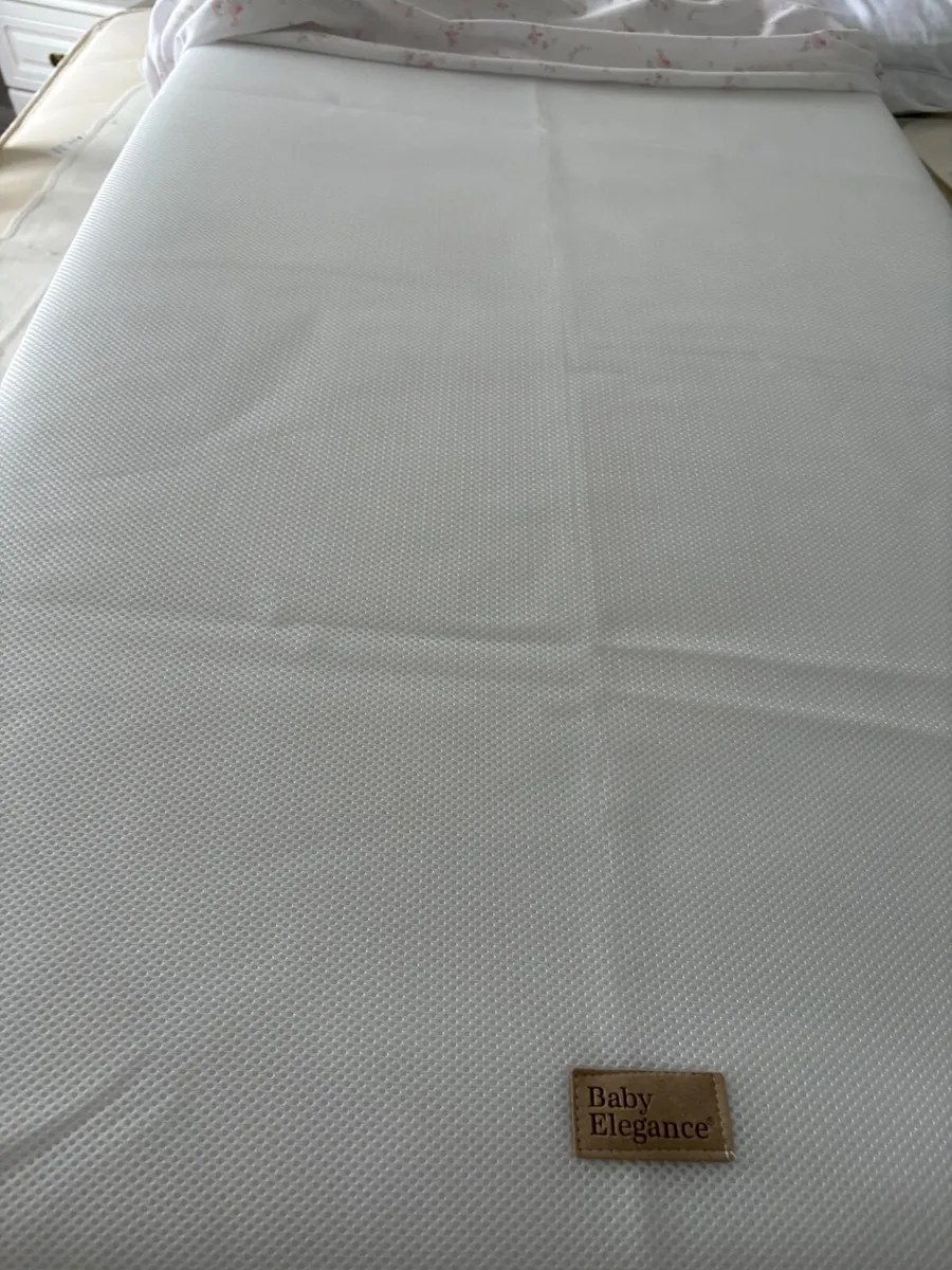 Baby Cot - Image 3