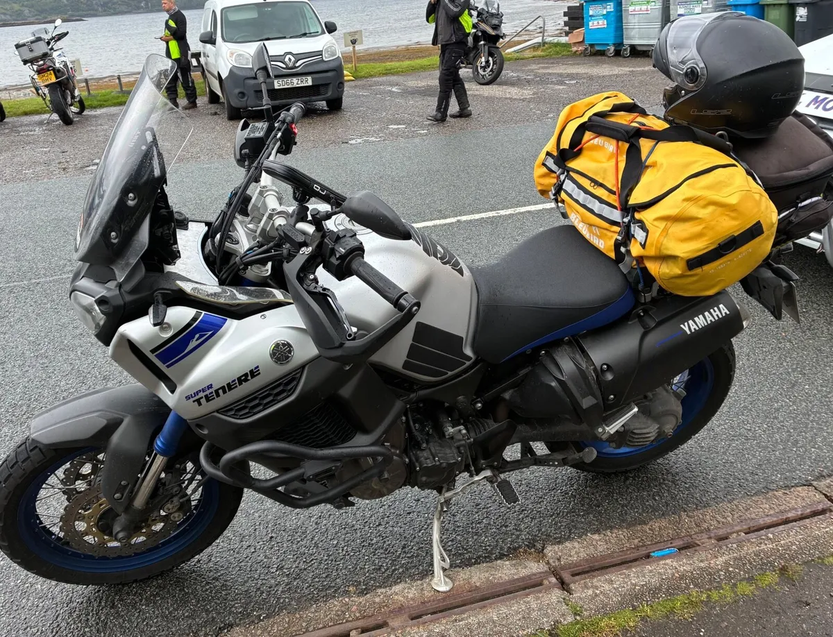 YAMAHA xt1200ze  2016 - Image 3