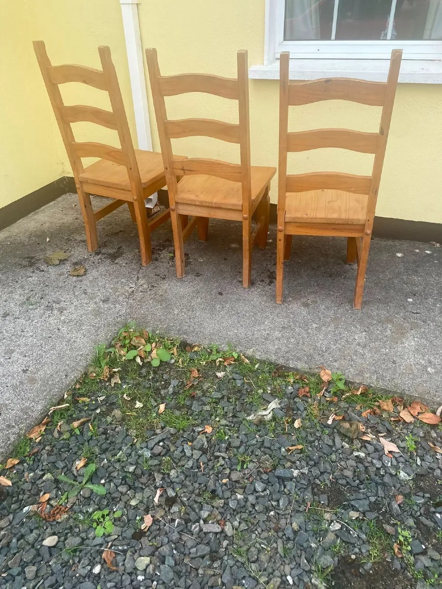 Kitchen chairs - Image 2