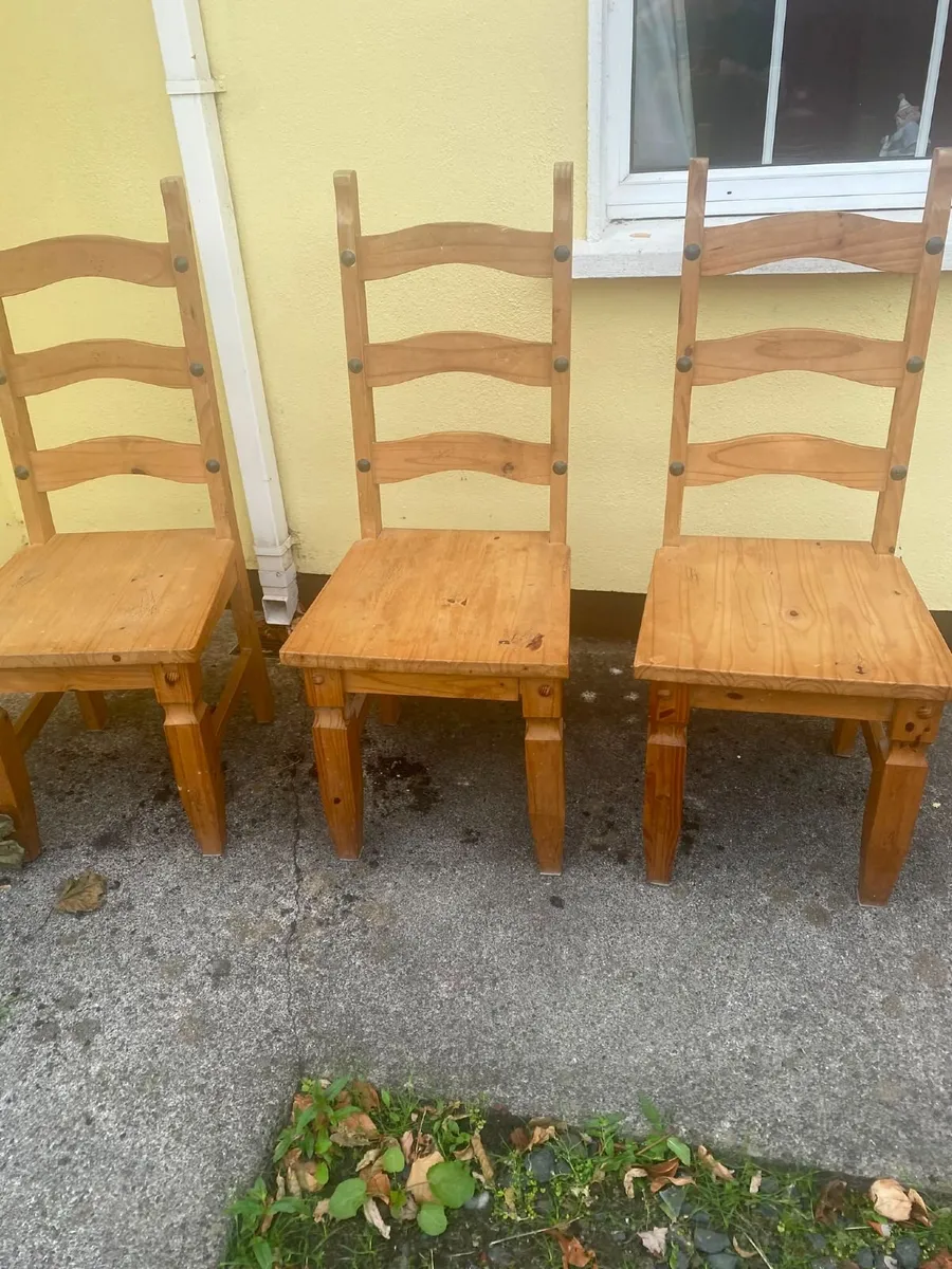 Kitchen chairs - Image 1