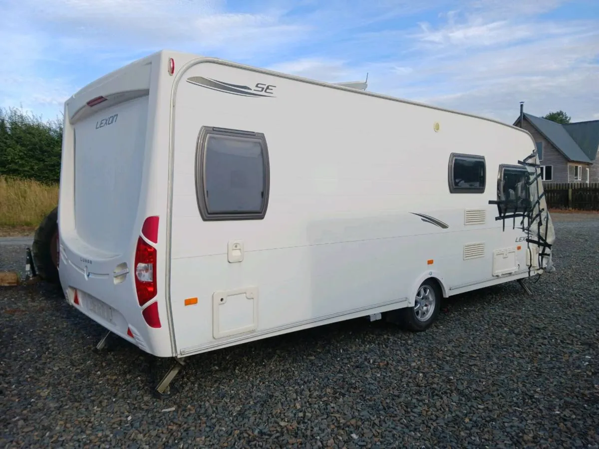 2011 lunar lexon,, ideal for camper conversion - Image 3