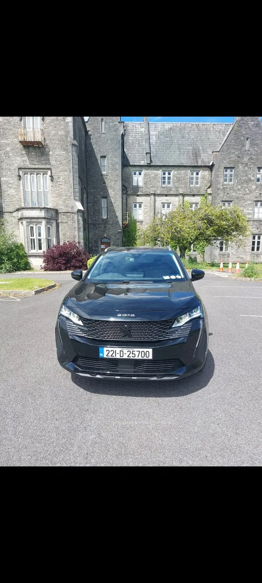 PEUGEOT 3008 2022 ALLURE 1.5 DIEZEL. NO VAT - Image 3