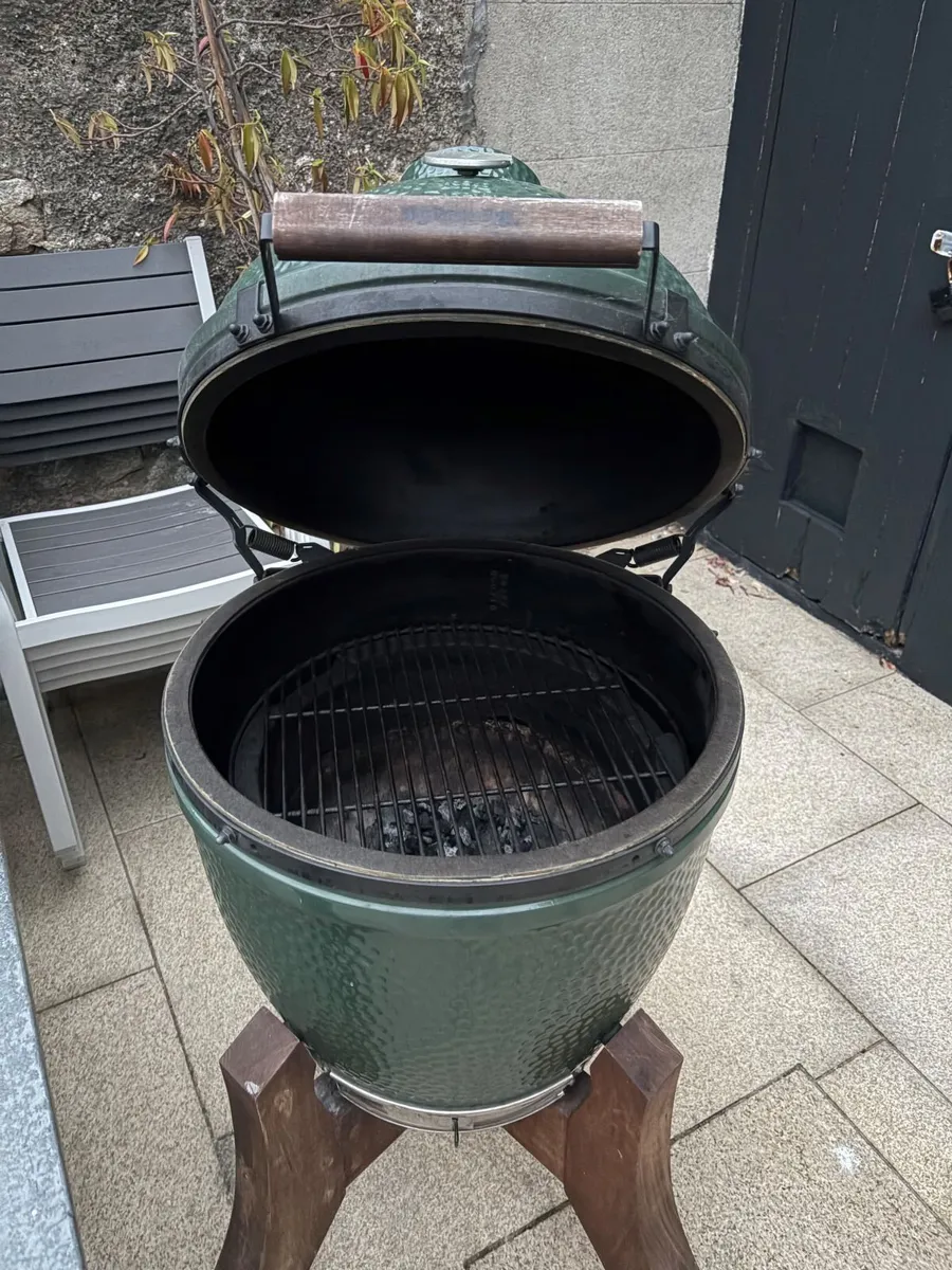 Big Green Egg Large BBQ - Image 2