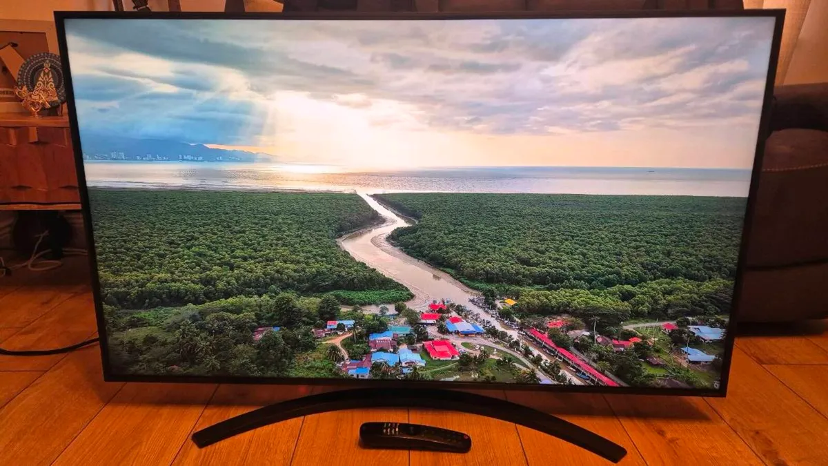 LG 50” NanoCell 4K Smart TV - Image 4