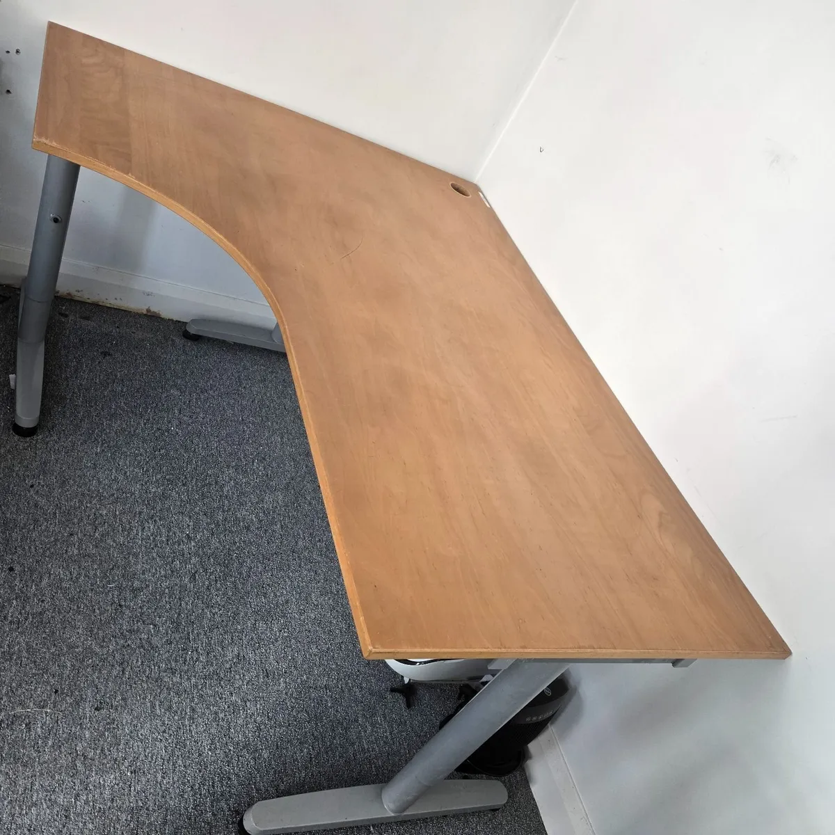 Desk - Image 3