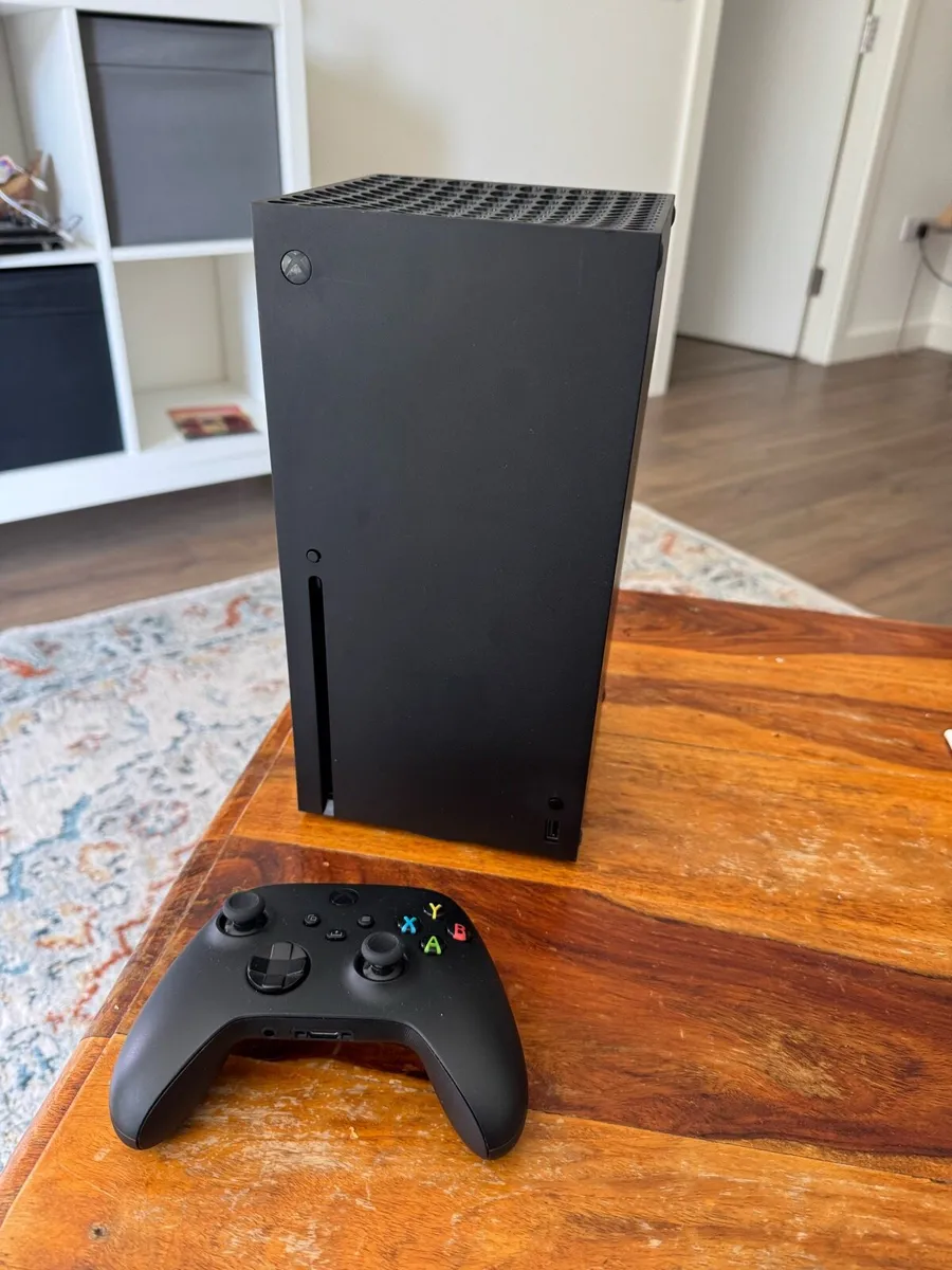 Xbox series x - Image 1