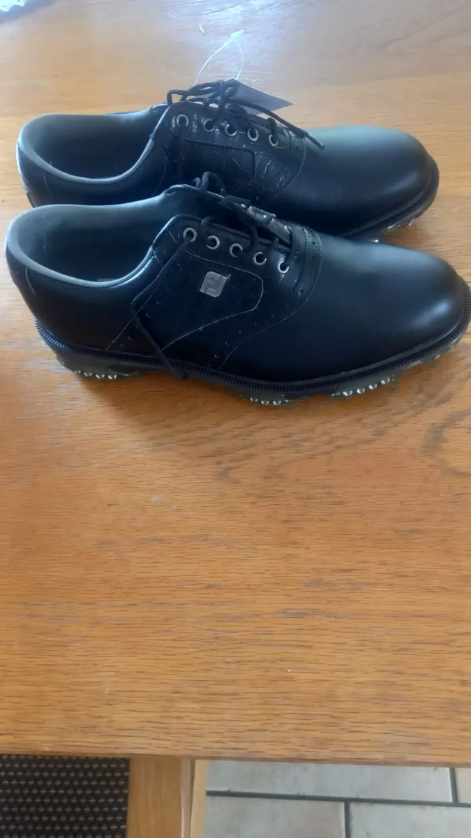 Golf Shoes - Image 1