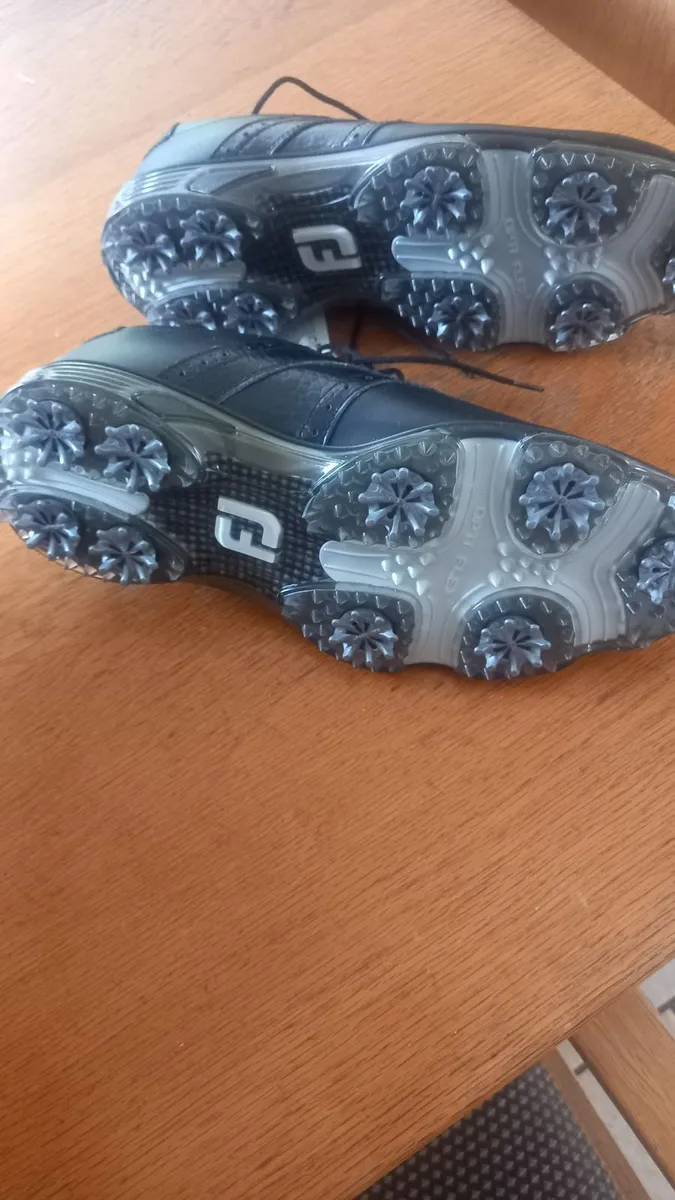 Golf Shoes - Image 2